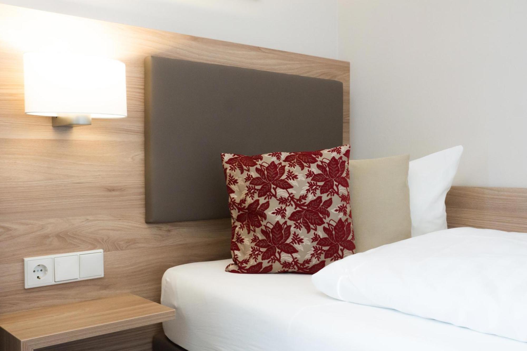 Hotel Löhr Baden-Baden Zimmer foto